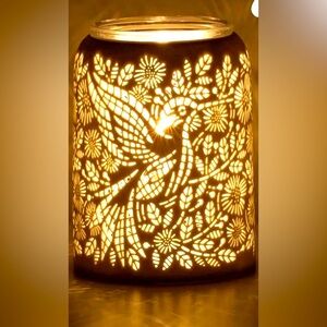 New Scentsy Hummingbird Warmer